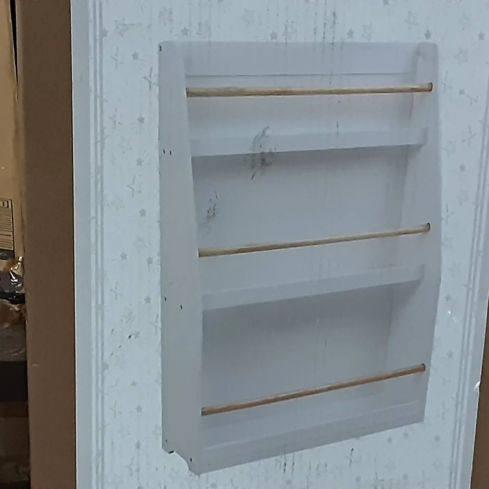 BOXED KIDS WHITE BOOKCASE , H81 X W58 X D18CM 