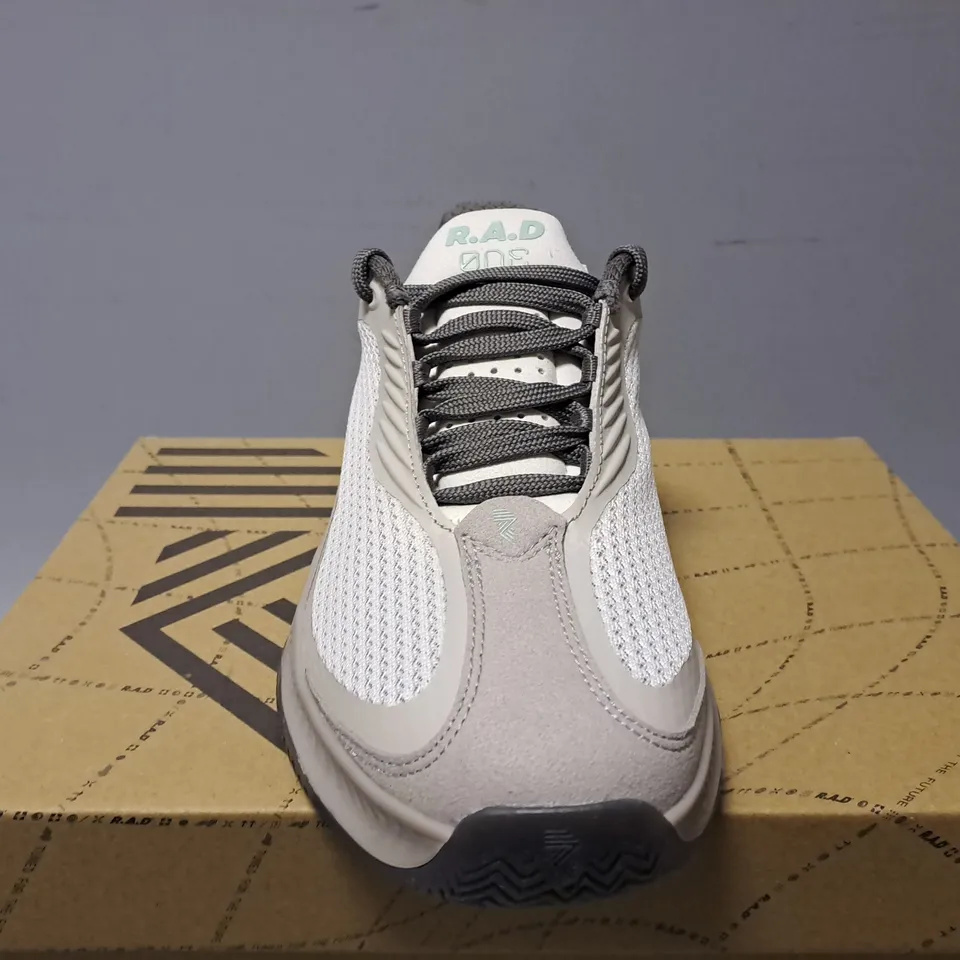 BOXED RAD ONE TRAINERS IN DOVE - SIZE UK 4 