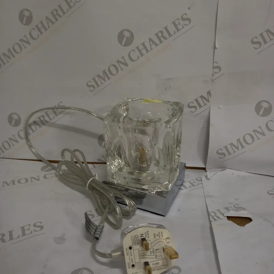 CUBOID TOUCH LAMP CLEAR & SILVER