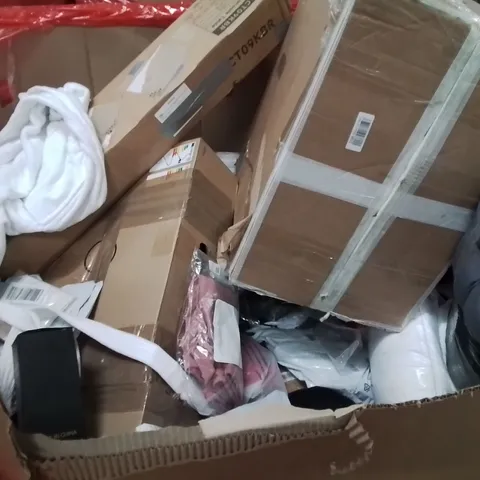 PALLET OF ASSORTED HOUSEHOLD GOODS AND PRODUCTS TO INCLUDE;BATHROBE,CONSOLE TABLE,CLOTHING ITEMS AND ACCESSORIES