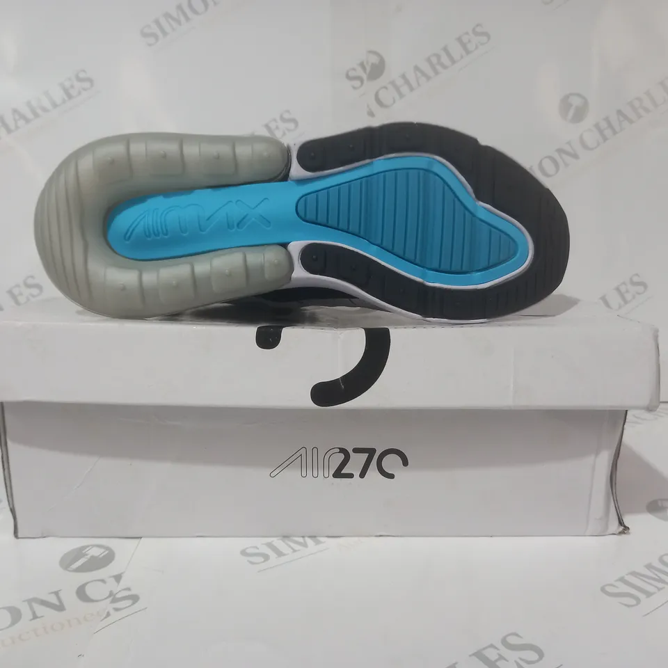 BOXED PAIR OF NIKE AIR MAX 270 SHOES IN WHITE/BLACK/BLUE UK SIZE 4.5