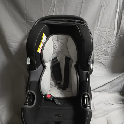 INFANT CAR SEAT WITH CARRY HANDLE β BLACK/GREY