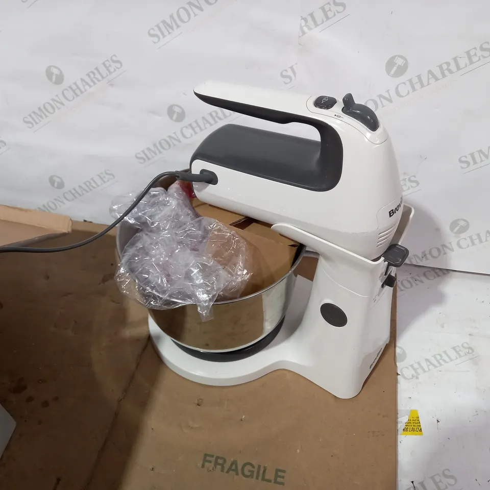 BREVILLE CLASSIC COMBO STAND AND HAND MIXER