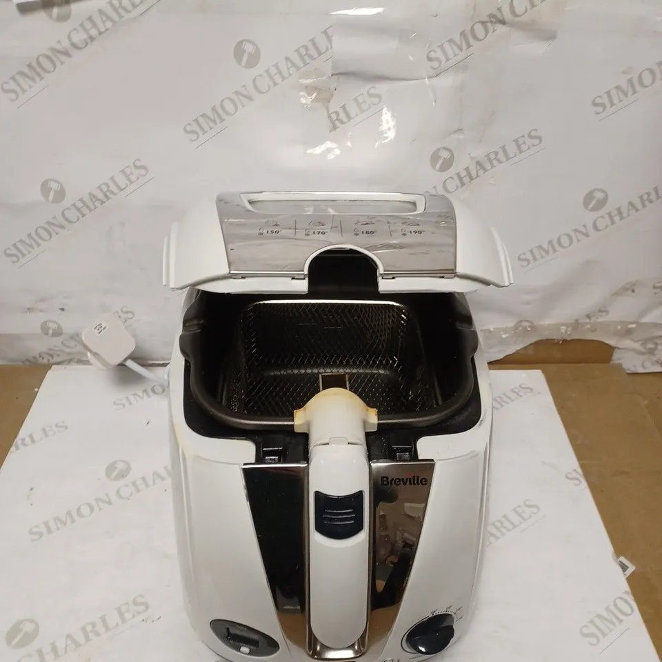 BREVILLE EASY CLEAN DIGITAL FRYER 