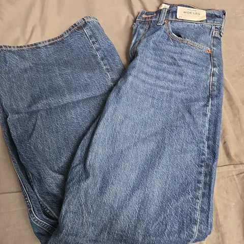 ABERCROMBIE & FITCH HIGH RISE WIDE LEG JEANS IN BLUE - 27LONG