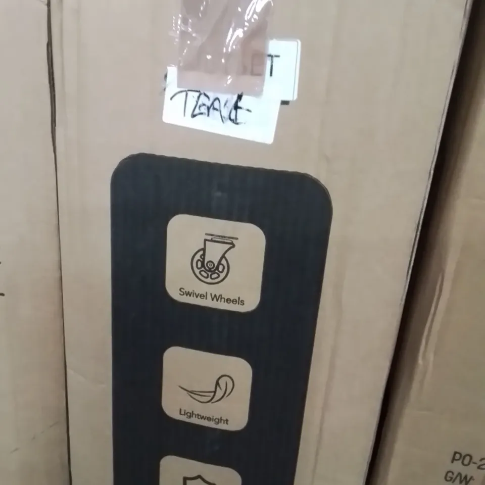 BOXED LUGG SUITCASE TEAL