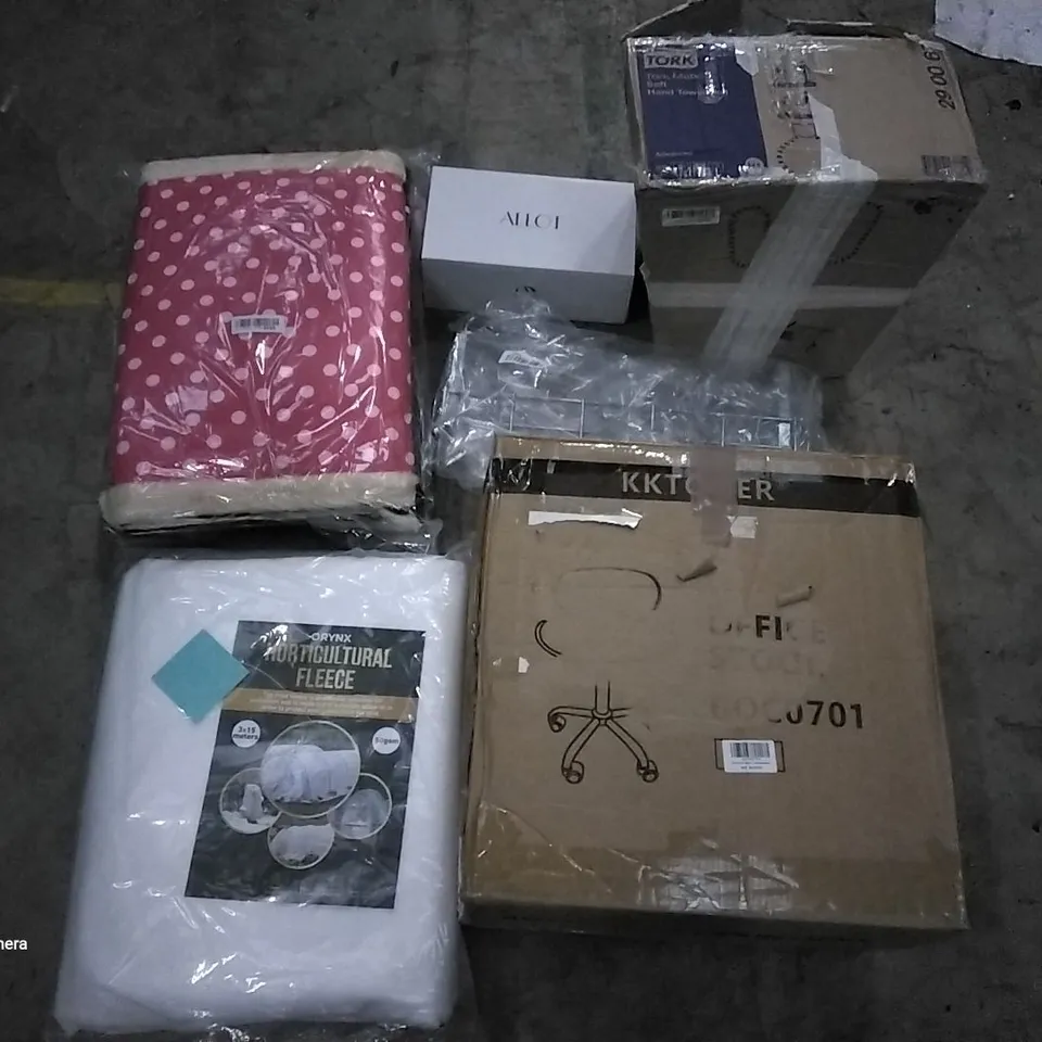 PALLET OF ASSORTED ITEMS INCLUDING KKTONER OFFICE STOOL, HORTICULTURAL FLEECE, COAT HOOKS, ESPRESSO MACHINE, STAINLESS STEEL FAUCET 
