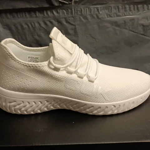 PAIR OF FCUK V5 LGT TRAINERS IN WHITE - UK 11