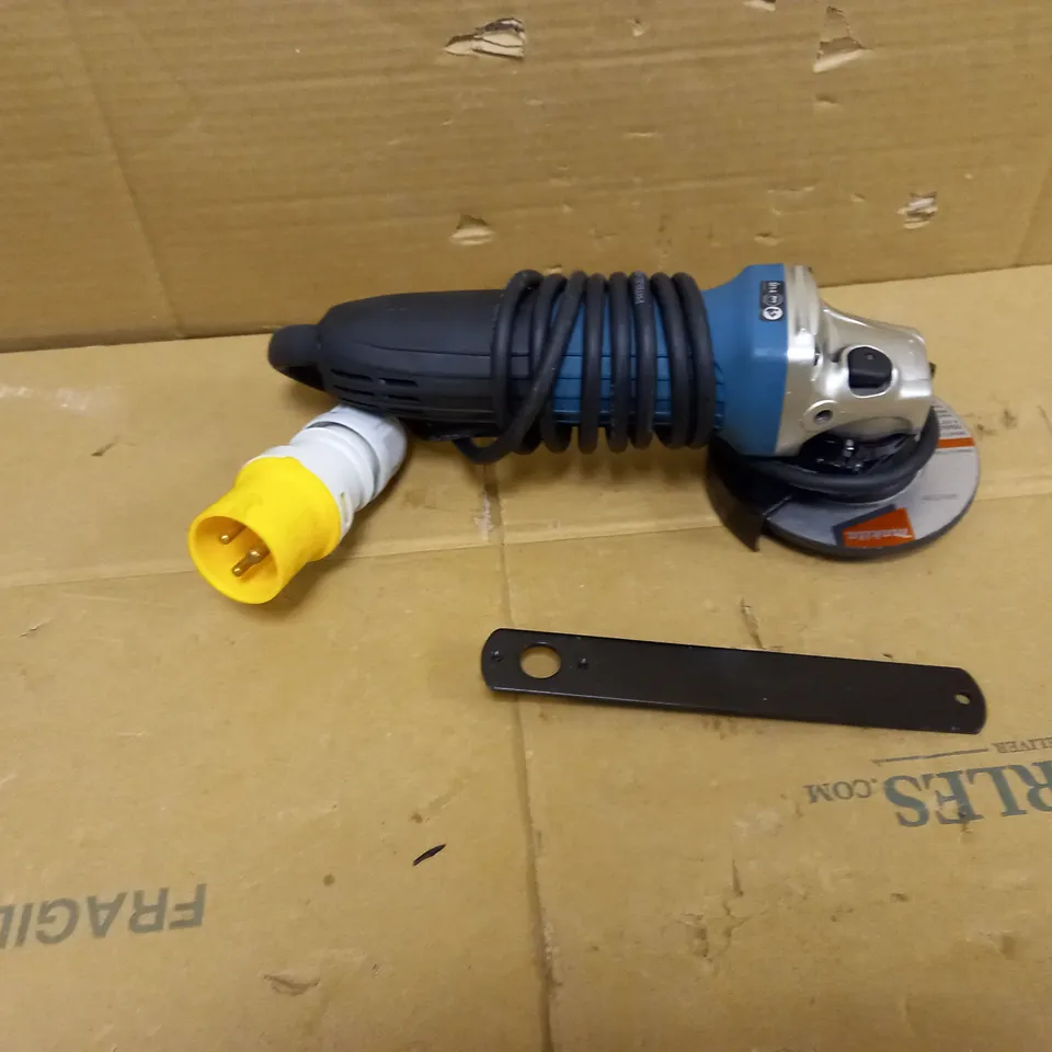 MAKITA ANGLE GRINDER GA4530