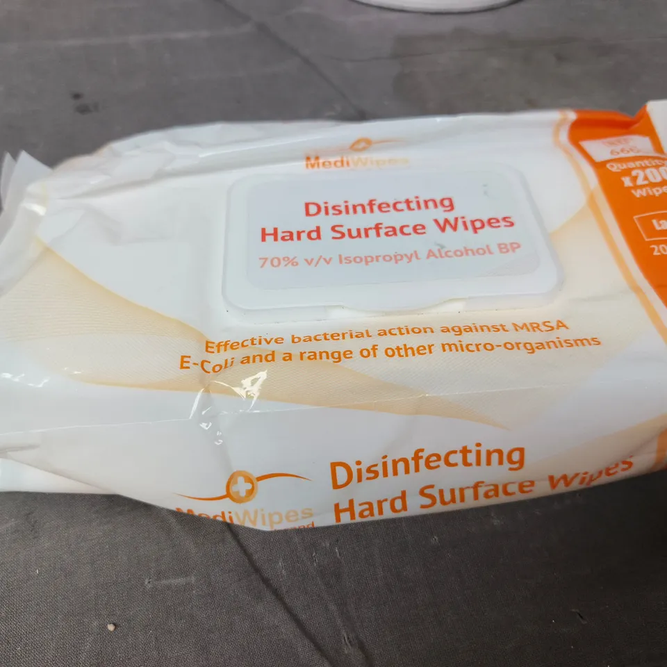 APPROXIMATELY 12 ASSORTED HOUSEHOLD LIQUIDS INCLUDING ORIGINAL OCEAN BOTTLE , DISINFECTING HARD SURFACE WIPES AND DRY WALL SCRIM