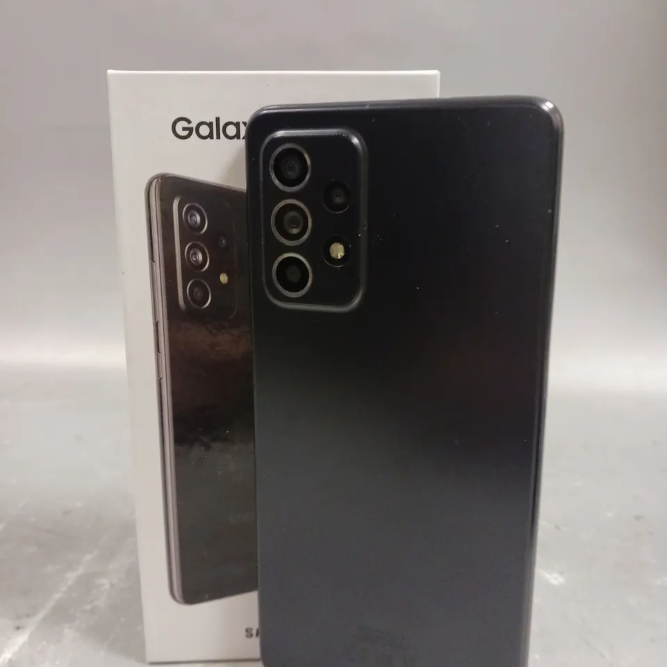 BOXED SAMSUNG GALAXY A52 SMARTPHONE 