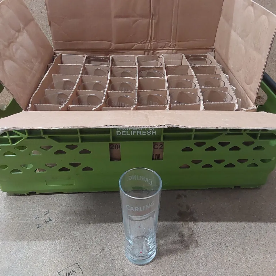 BOX OF APPROXIMATELY 19x CARLING NUCLEATED HALF PINT GLASSES