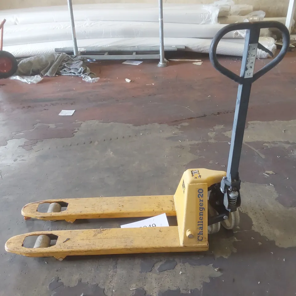 CHALLENGER 20 PUMP TRUCK - NOT WORKING