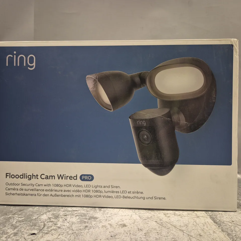 RING FLOODLIGHT CAM WIRED PRO