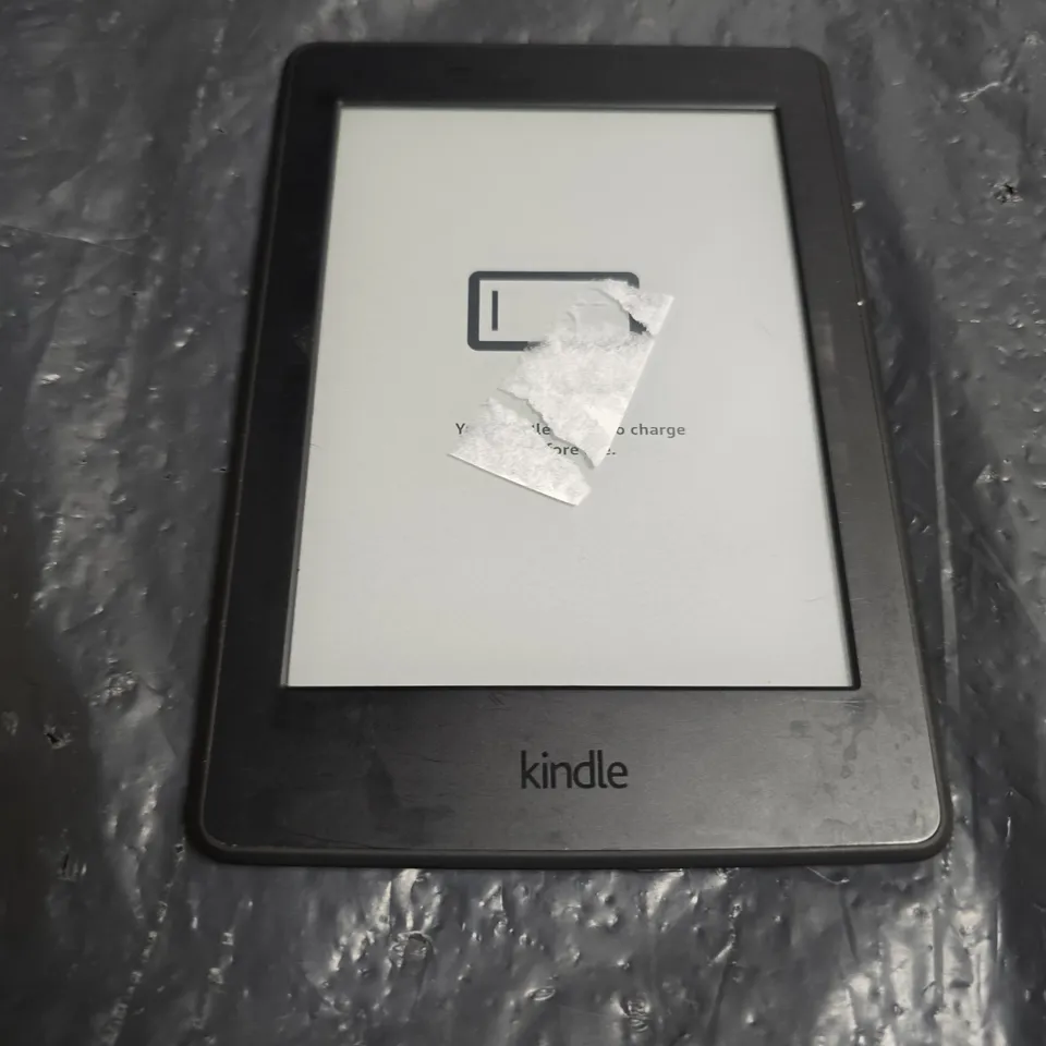 AMAZON KINDLE E-READER (BLACK)