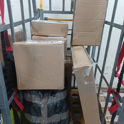 CAGE OF APPROXIMATELY 5 ASSORTED HOUSEHOLD ITEMS TO INCLUDE GLOBE SOLAR LANTERN, STAKE LIGHTS, ETC
