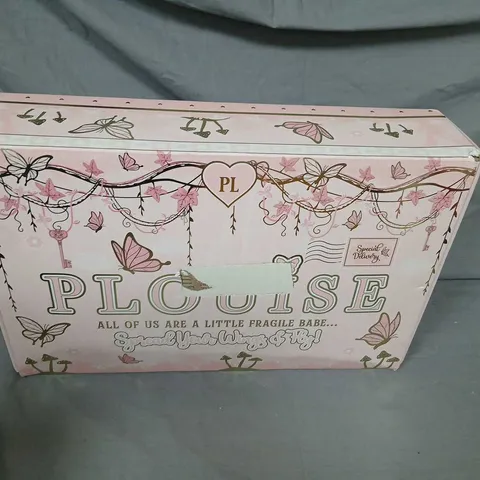 PLOUISE ALL OF US ARE A LITTLE FRAGILE BABE SPREAD YOUR WINGS AND FLY SEALED GIFT SET