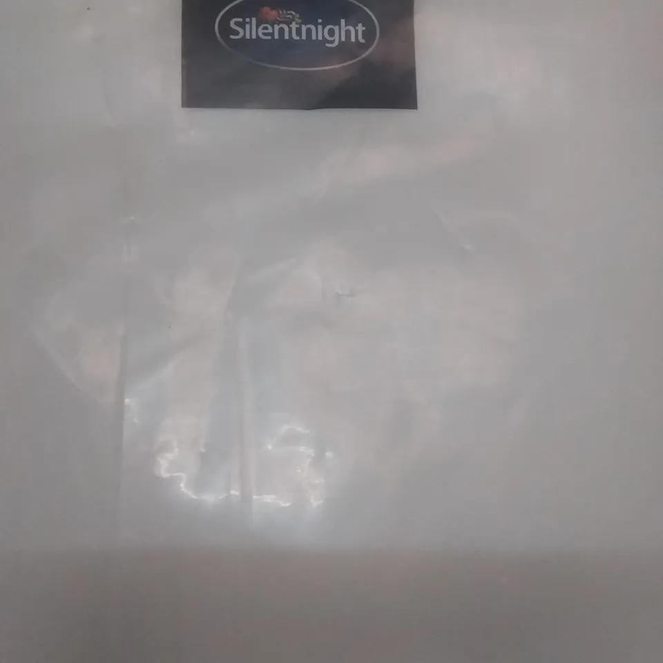 QUALITY BAGGED SILENT NIGHT 7-ZONE 5FT KINGSIZE MEMORY FOAM MATTRESS 