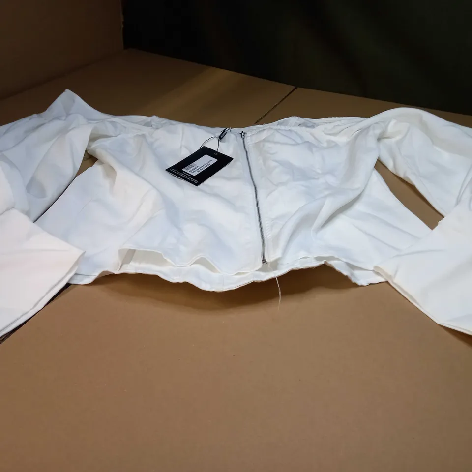 PLT WHITE BARDOT BALLOON SLEEVE CORSET TOP - SIZE 22