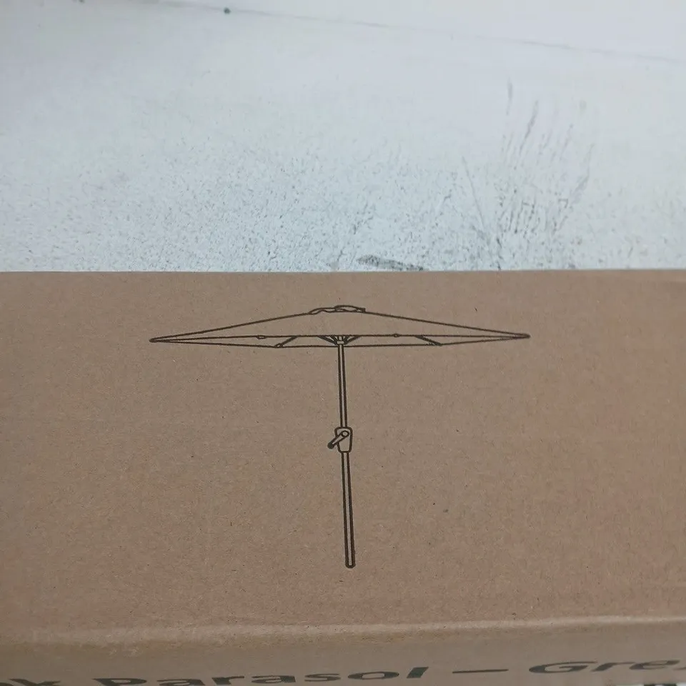 GARDENCO 2M CRANK PARASOL – GREY