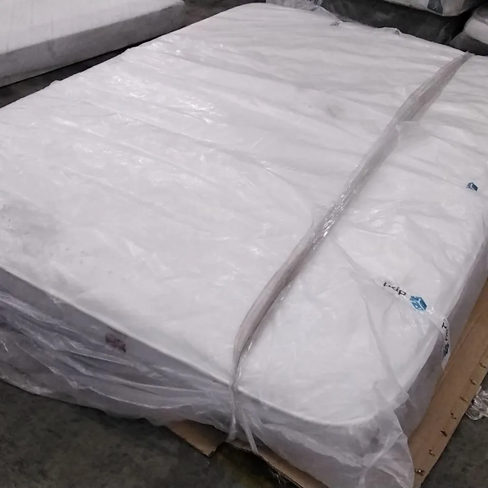 QUALITY BAGGED 4'6" DOUBLE HYBRID MEMORY FOAM MATTRESS