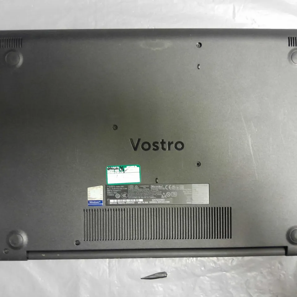 DELL VOSTRO 3590 INTEL CORE I5 IN BLACK 