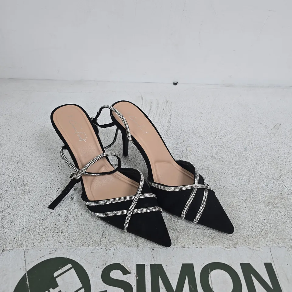 NEW LOOK WOMEN'S BLACK SANDALS WITH RHINESTONE STRAPS – UK 7