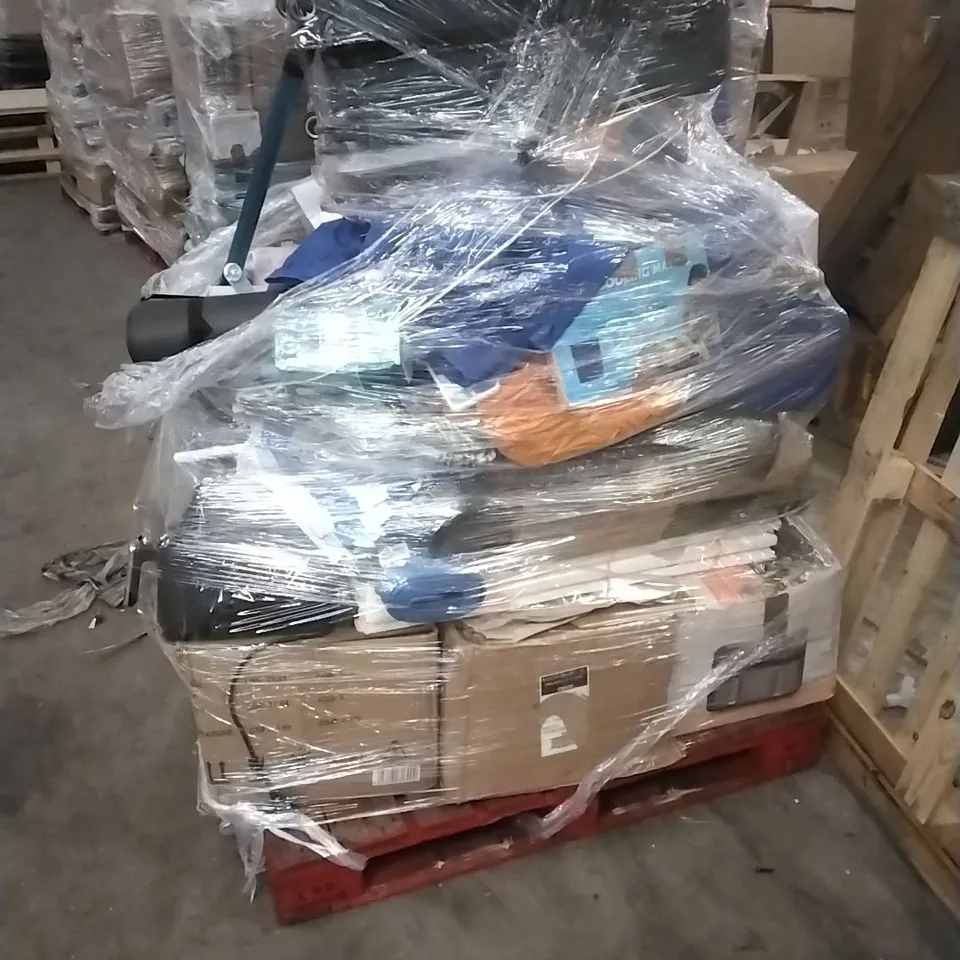 PALLET OF ASSORTED HOUSEHOLD GOODS AND PRODUCTS TO INCLUDE;AIRFRYERS, COOLING MATS, FANS, SUITCASE ETC
