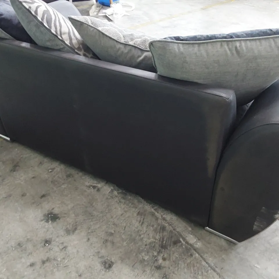 DESIGNER TWO SEATER SOFA BLACK FAUX LEATHER & GREY FABRIC WITH SCATTER CUSHIONS