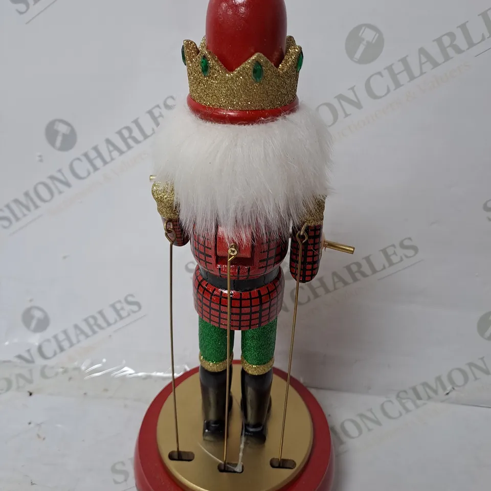 BOXED OUTLET 32CM WOODEN ANIMATED MUSICAL NUTCRACKER
