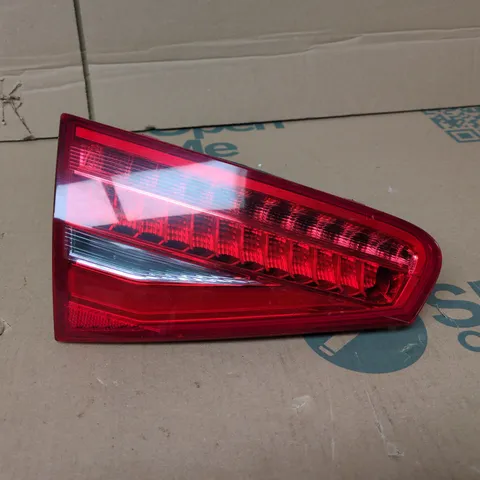 2014 AUDI A4 B8.5 S-LINE PASSENGER INNER TAILLIGHT (LEFT INNER) 8K5 945 093 AC