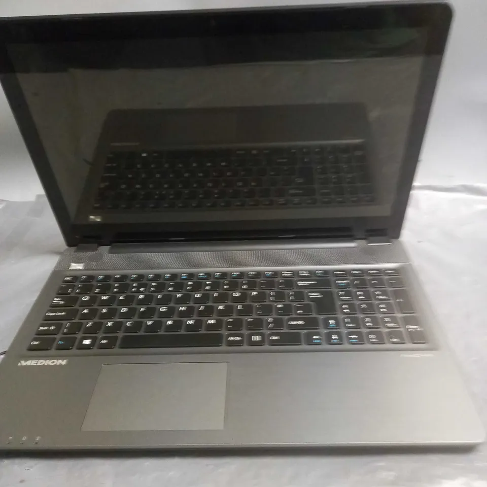 MEDION D15B LAPTOP 