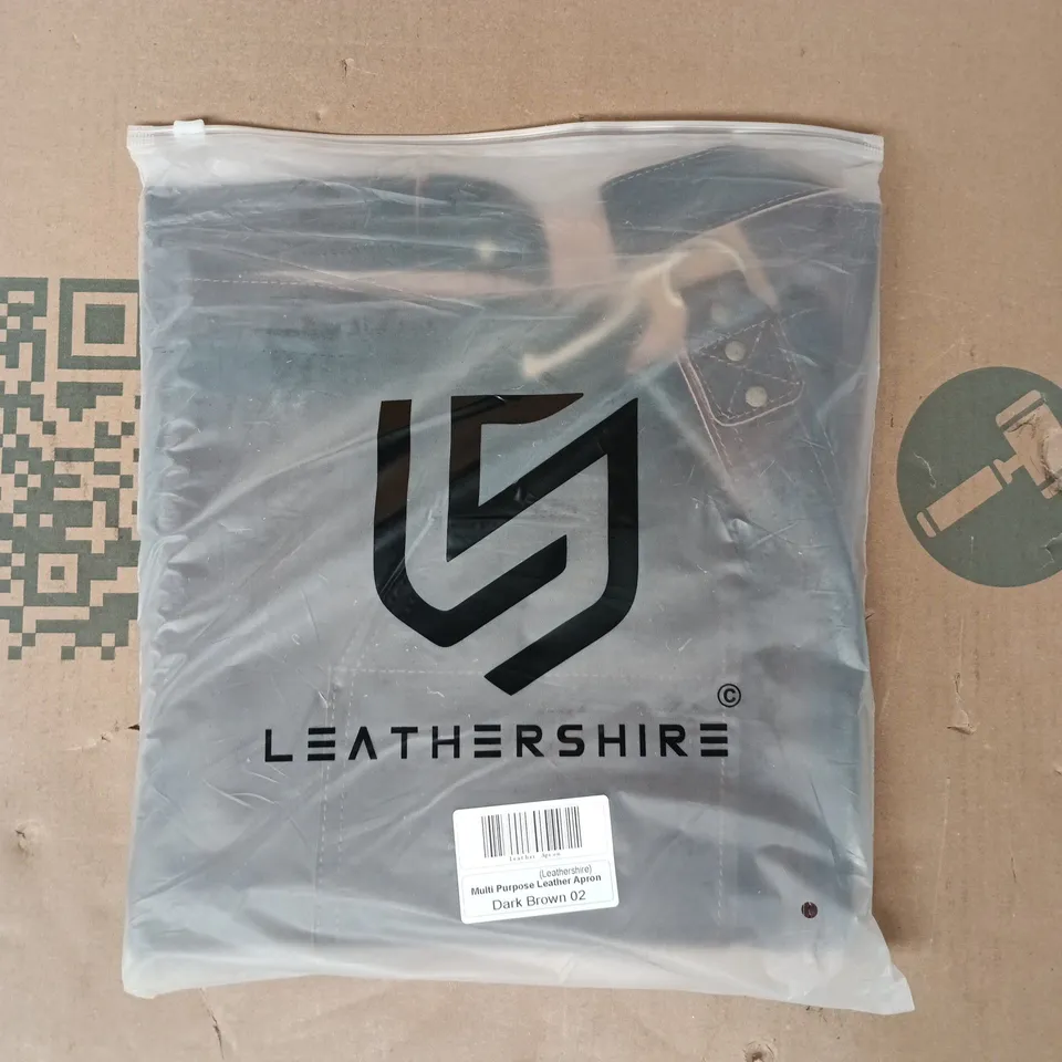 BAGGED LEATHERSHIRE MULTI-PURPOSE LEATHER APRON IN DARK BROWN