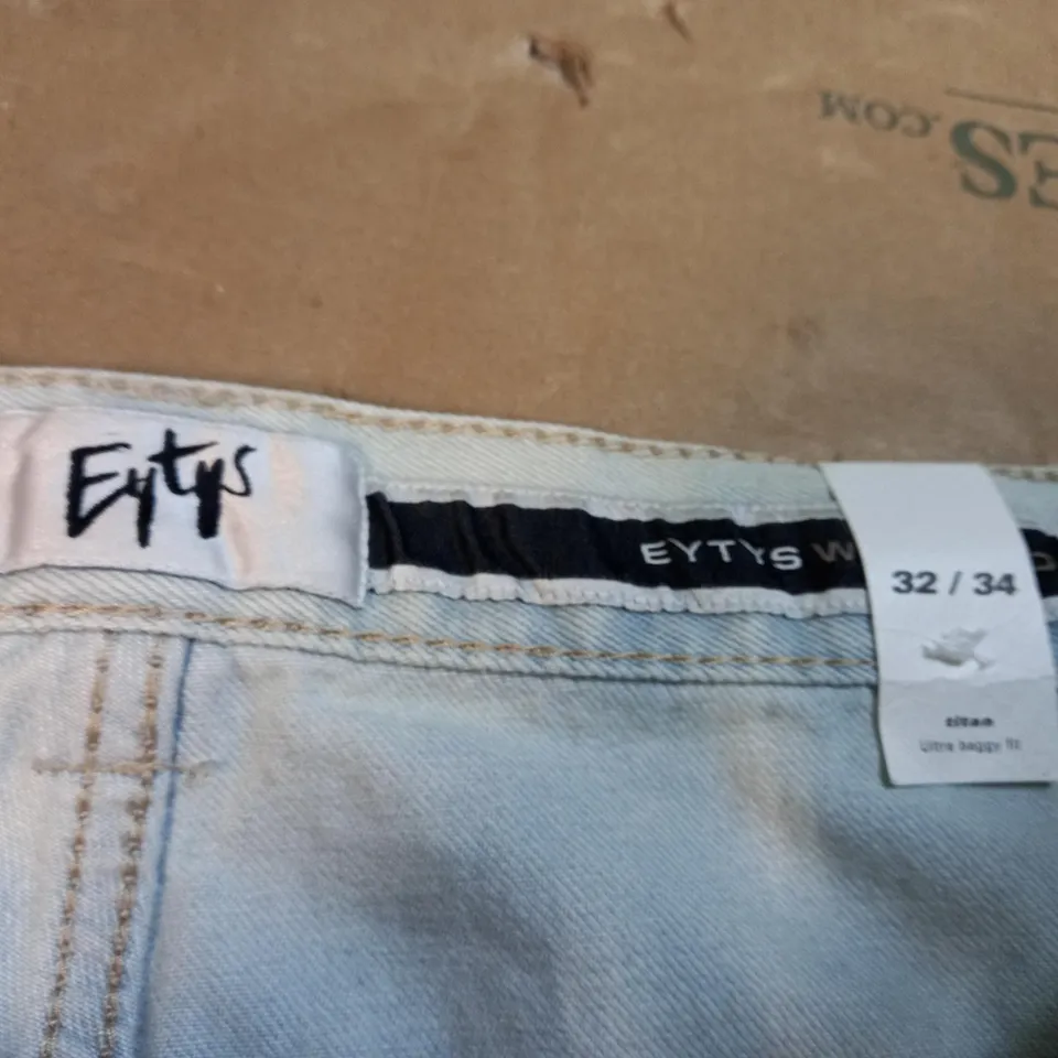 TITAN EYTYS ULTRA BAGGY FIT JEANS - SIZE 32/34