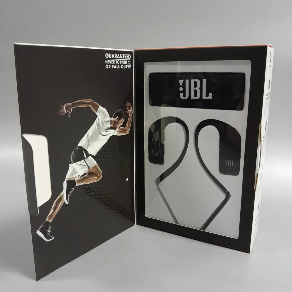 BOXED JBL GRIP 500 WIRELESS SPORT HEADPHONES 