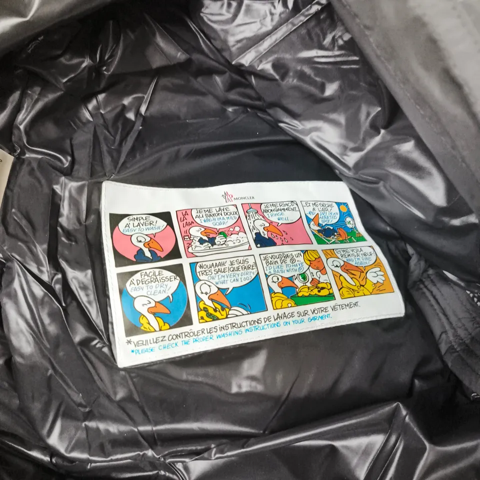 MONCLER PADDED JACKET - SIZE UNSPECIFIED 