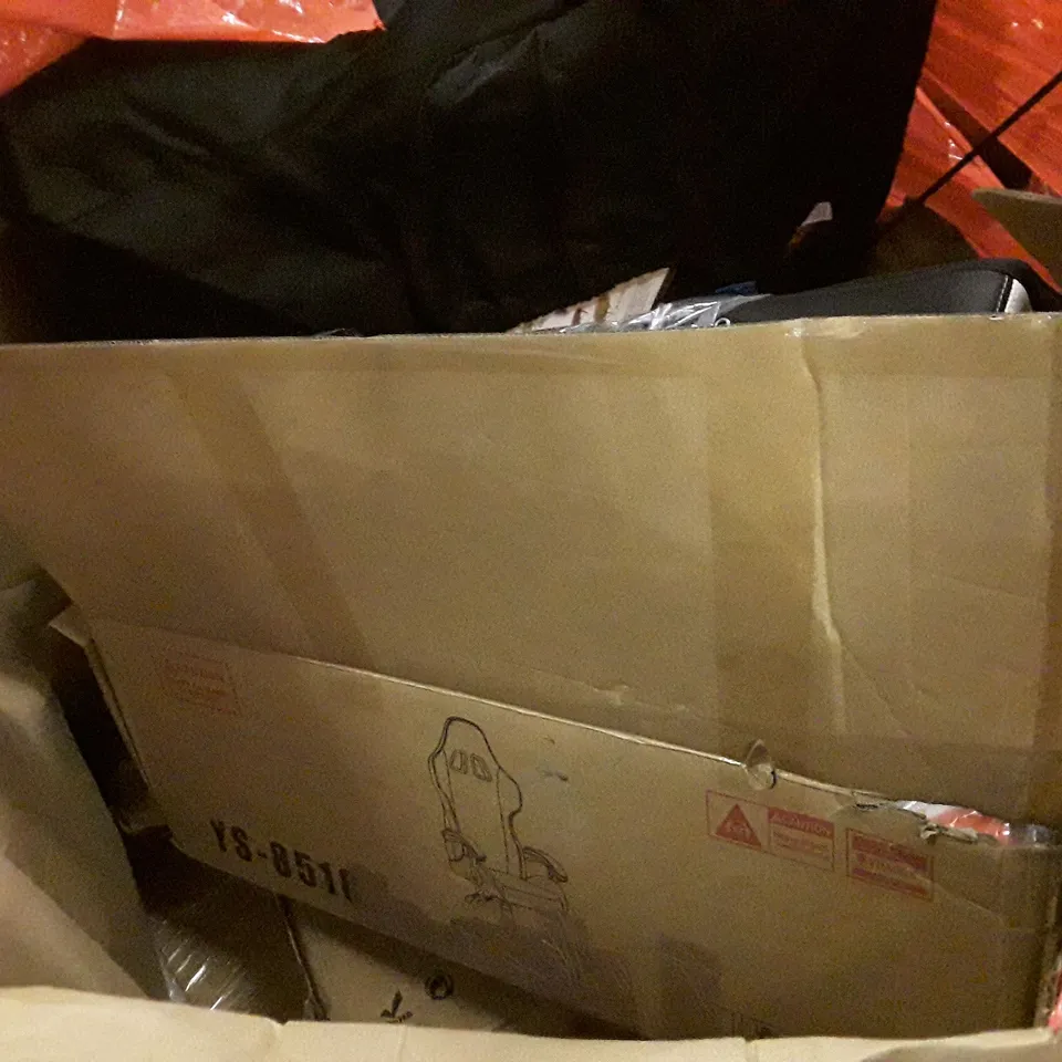 PALLET OF ASSORTED PRODUCTS INCLUDING OFFICE CHAIR, DRESSING TABLE WITH MIRROR, ELECTRIC HEATING BLANKET