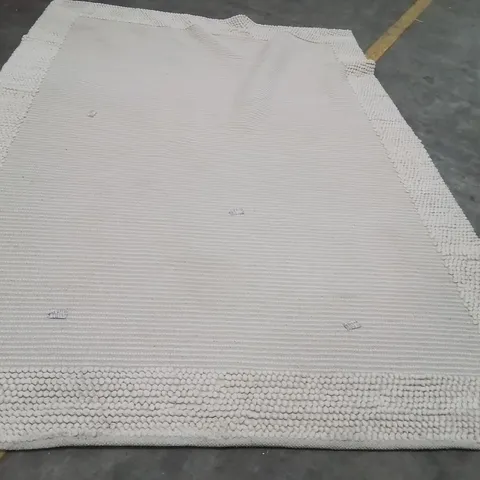 QUALITY DESIGNER AREA RUG APPROXIMATELY 280X193CM