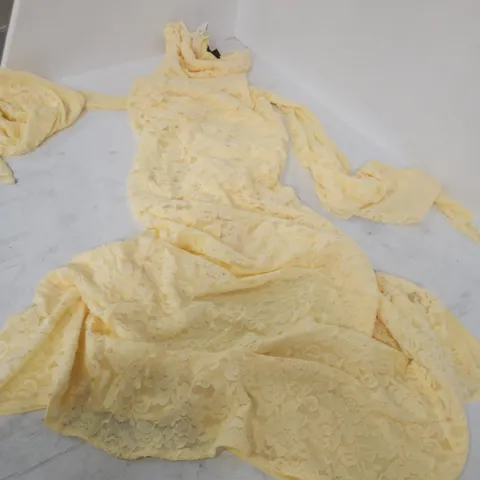 CLUB L LONDON LEMON LACE BANDEAU MAXI DRESS – UK 6