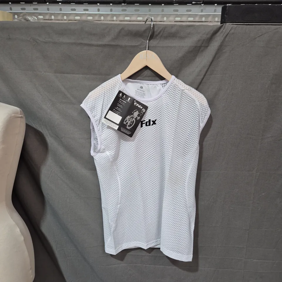 FDX SPORTS WHITE MESH RUNNING TANK TOP – UK L