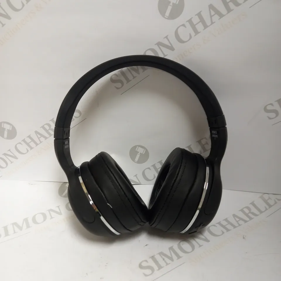 SKULLCANDY HESH 2 BLUETOOTH WIRELESS HEADPHONES 