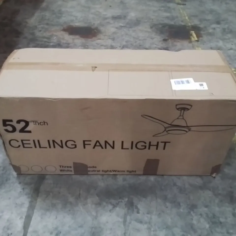 PALLET OF ASSORTED HOUSEHOLD ITEMS AND CONSUMER PRODUCTS TO INCLUDE; CEILING FAN LIGHT, GAMING CHAIR, BOXED FURNITURE ETC 
