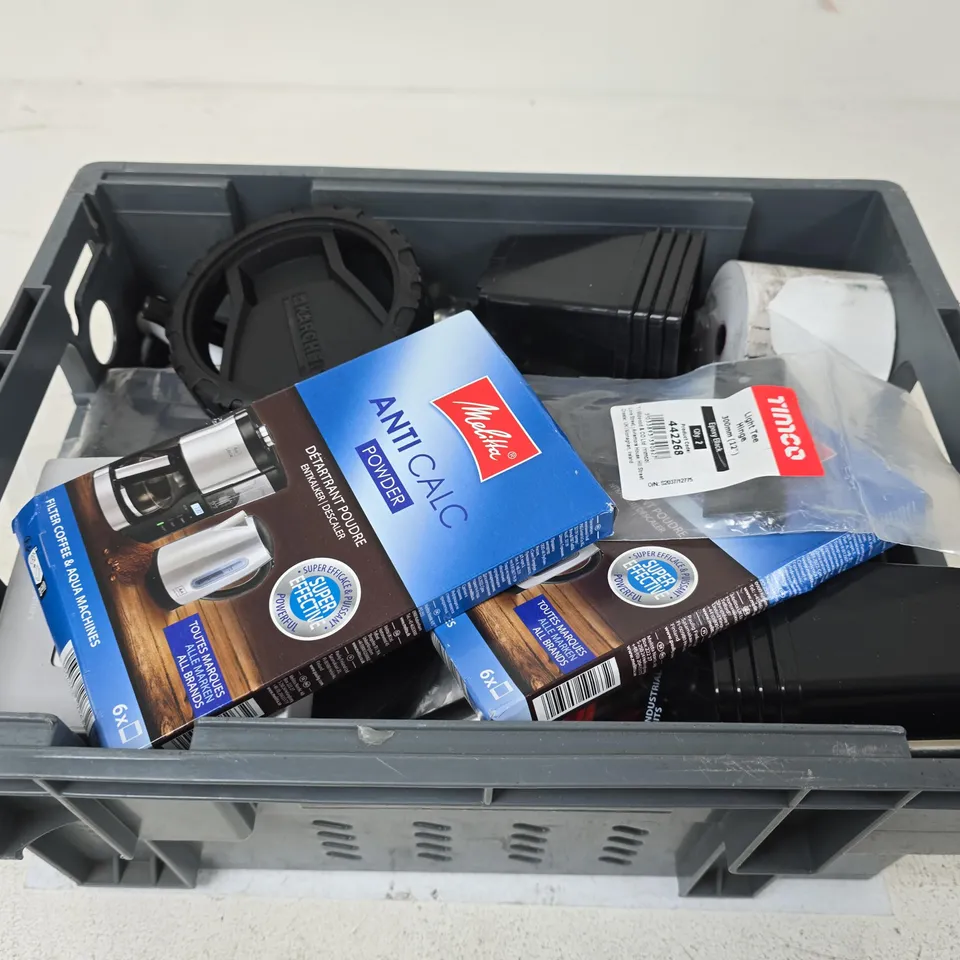 APPROXIMATELY 15 ASSORTED HOUSEHOLD PRODUCTS TO INCLUDE ANTI-CALC POWDER, SMALL PLASTIC PLANT POTS AND COASTERS