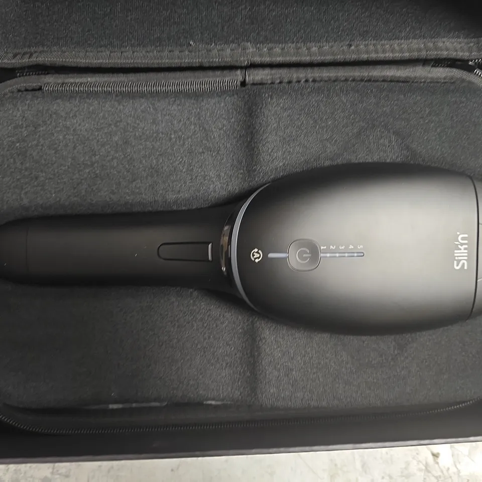 SILKN 7 - IPL DEVICE WITH ROTATABLE HEAD