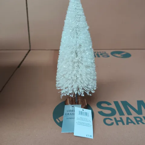 APPROXIMATELY 12 GISELA GRAHAM LONDON WHITE BOTTLE BRUSH CHRISTMAS TREE DECORATIONS