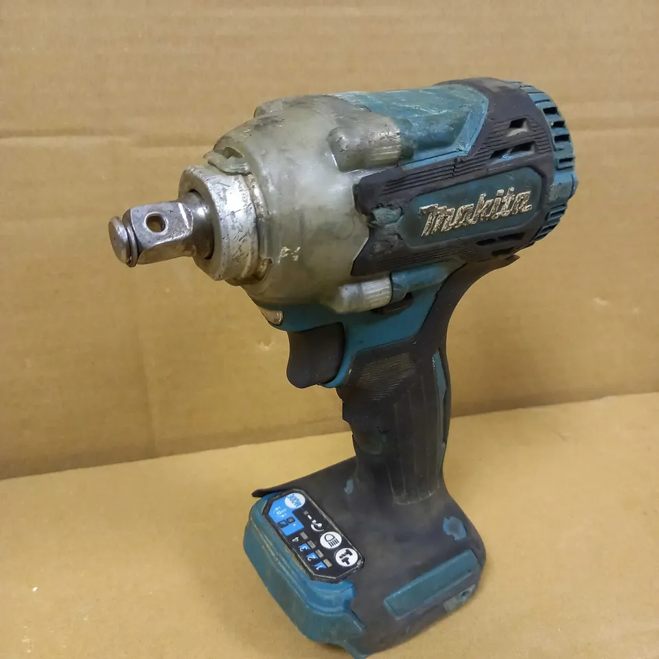 MAKITA DTW300Z CORDLESS IMPACT WRENCH