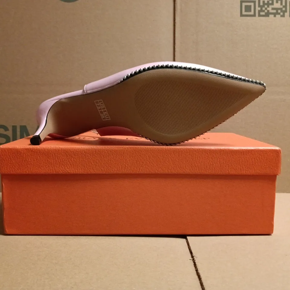 BOXED PAIR OF CASTAMERE POINTED TOE LOW STILETTO HEEL SHOES IN PINK SIZE EU 38