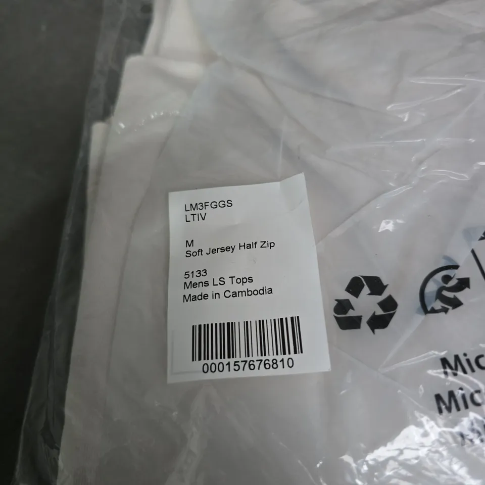 MEN'S SOFT JERSEY HALF ZIP TOP, SIZE M – MADE IN CAMBODIA