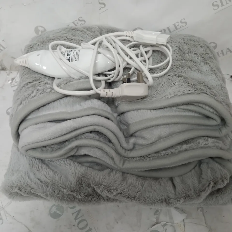 COZEE HOME HEATED BLANKET IN LIGHT GREY