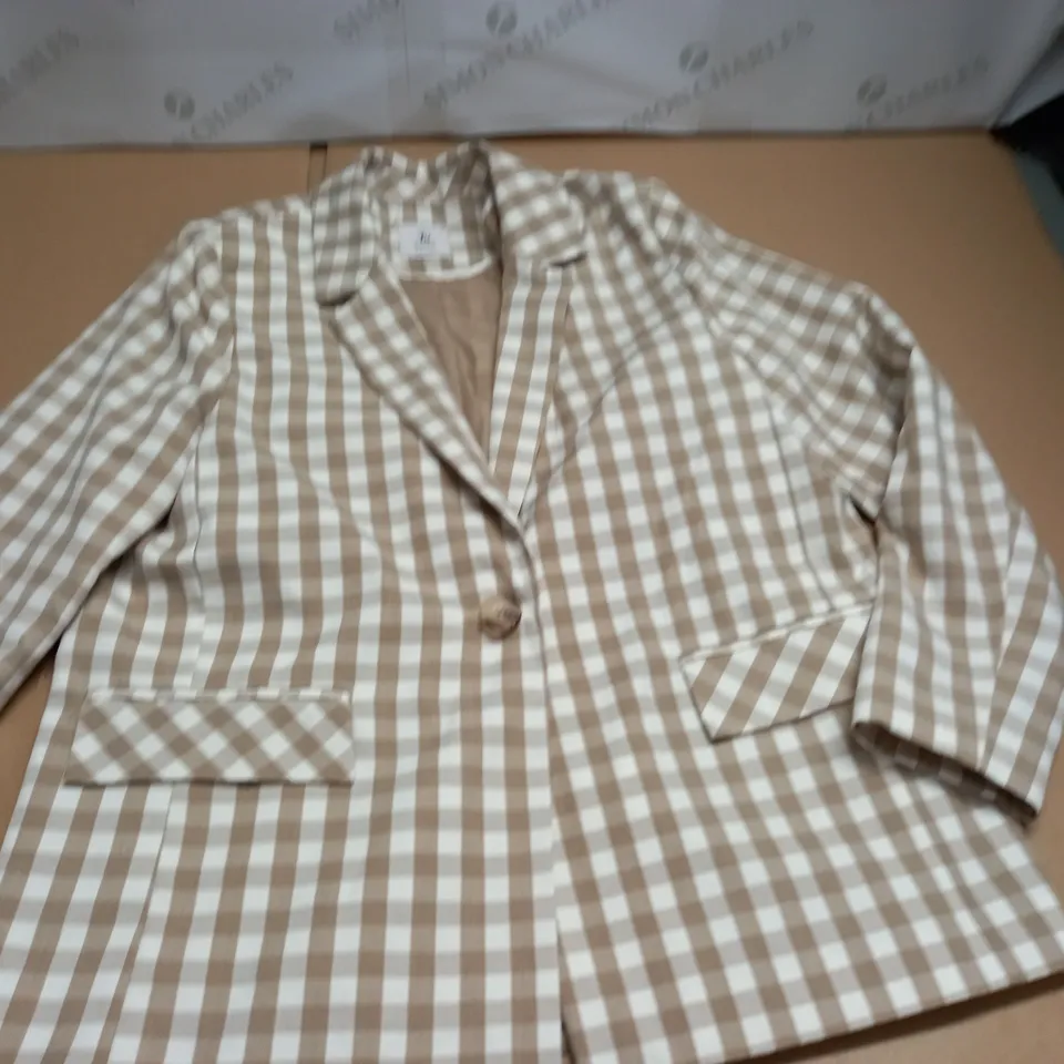TU WOMAN PETITE NATURAL CHECK BLAZER - 12